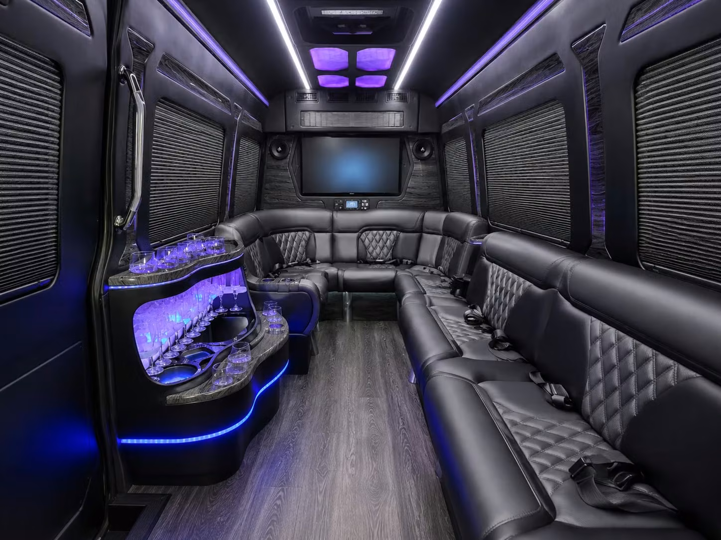 corporate and convention long distance shuttles in honolulu