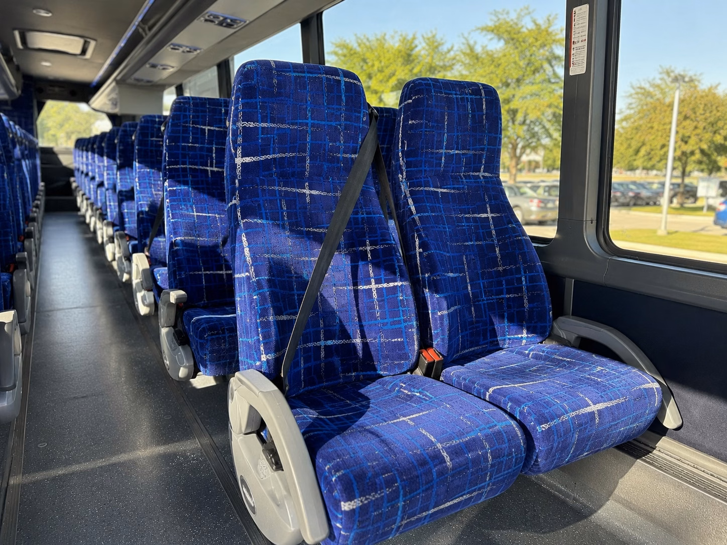 how bus type affects charter bus rental prices in honolulu hawaii