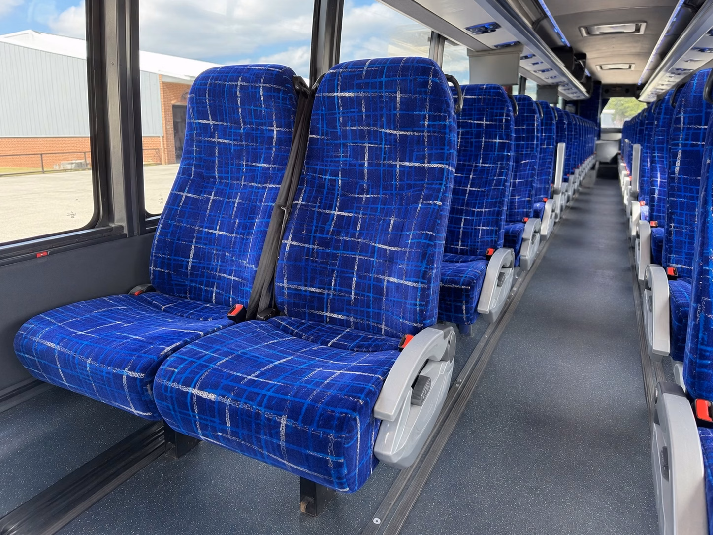 how the day of the week changes what a bus costs in honolulu hawaii