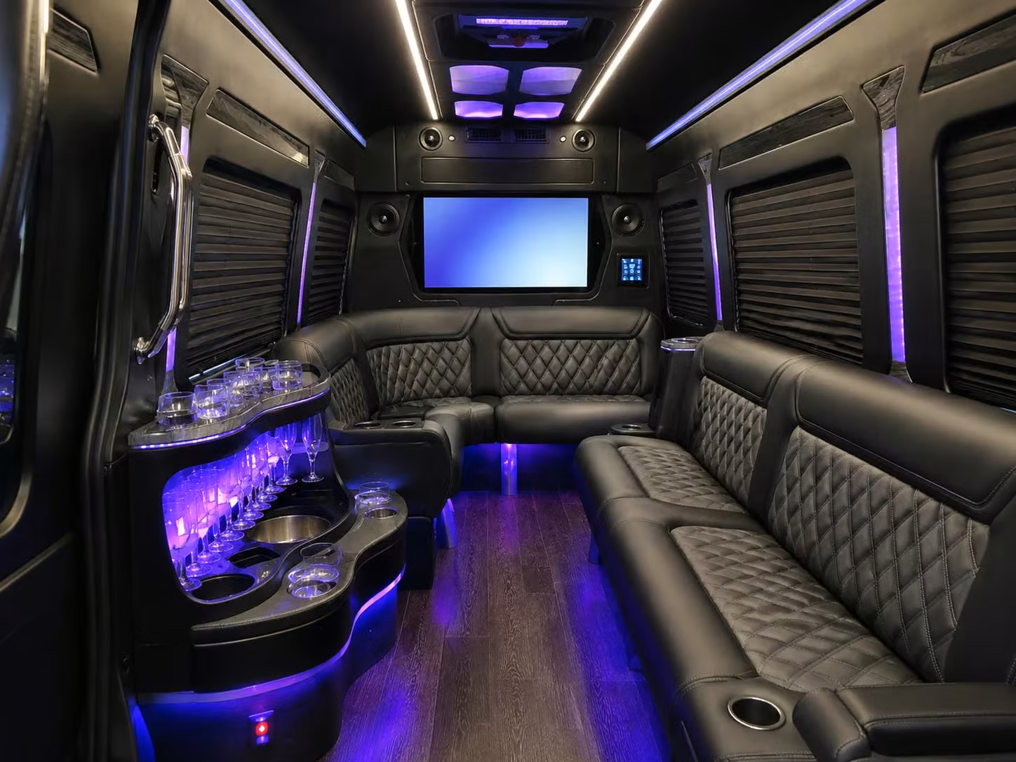 late night guest shuttles back to waikiki after your honolulu reception