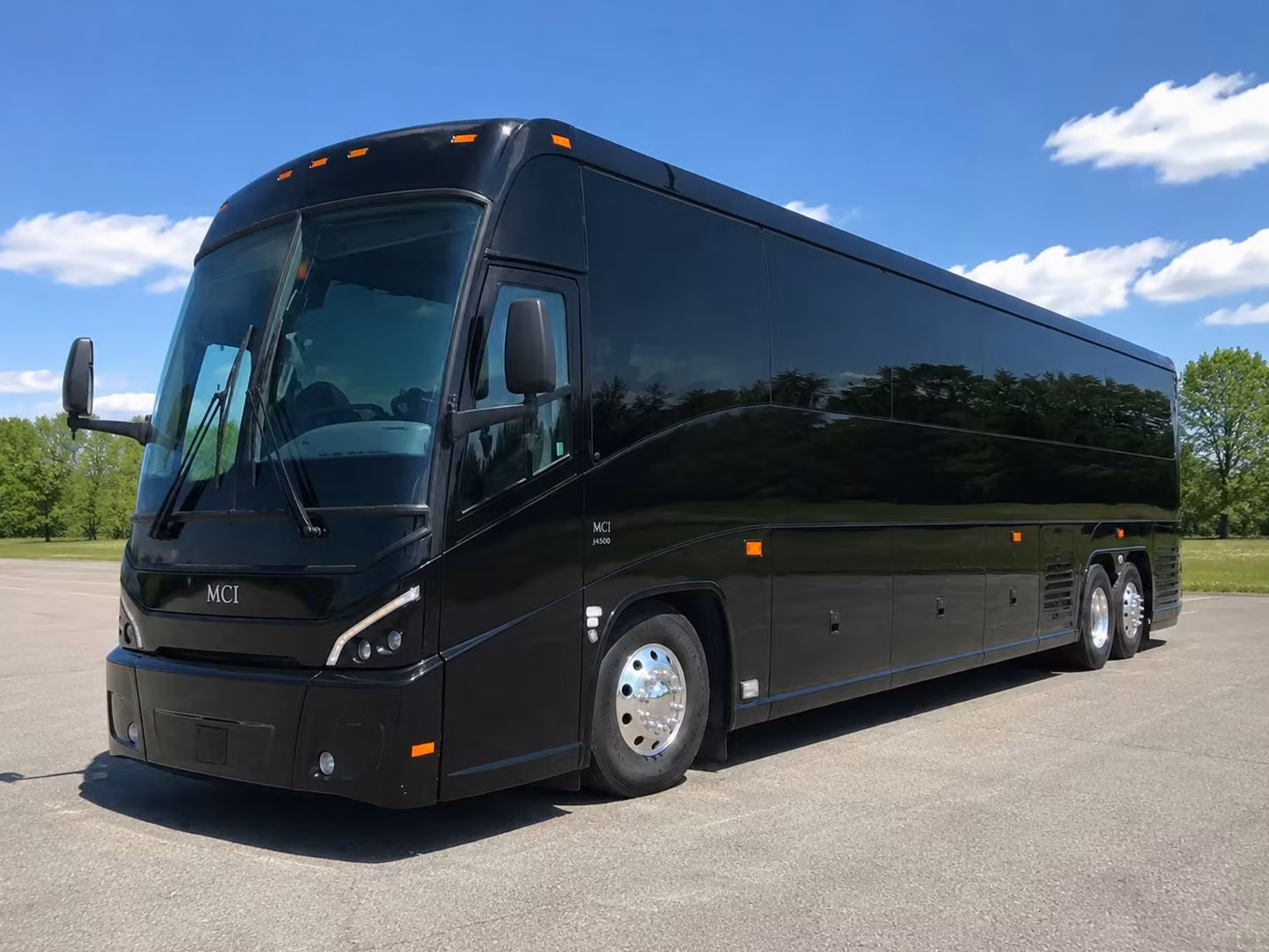 school group transportation to the honolulu museum of art and cultural venues